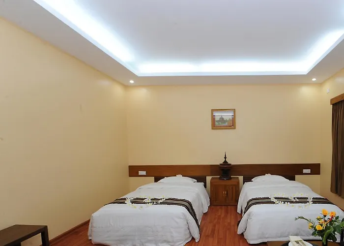 Crown Prince Hotel